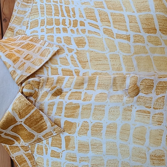 Vintage button down blouse - Picture 4 of 12